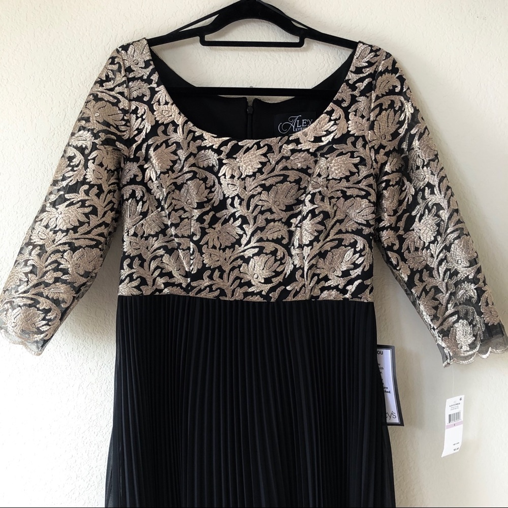 NWT! Alex Evenings Embroidered Long Gown Dress 6 - Picture 4 of 6